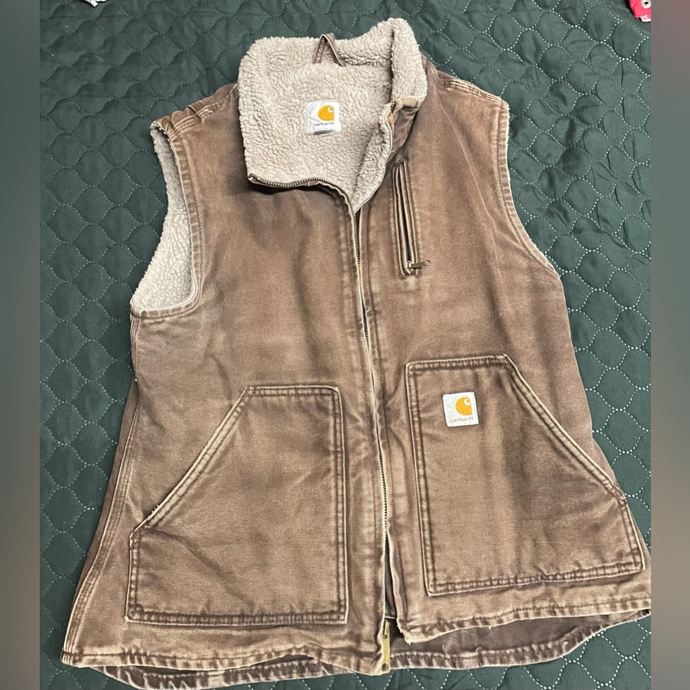Works Carhartt vest